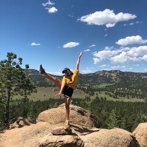 Meet your Posher, Maya